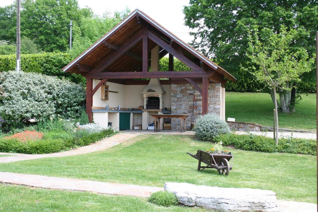 Villa Touloumo Mayrac Exterior photo